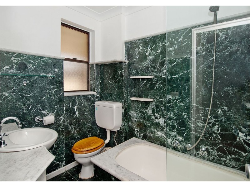 4/19-25 Pile Street, Marrickville NSW 2204