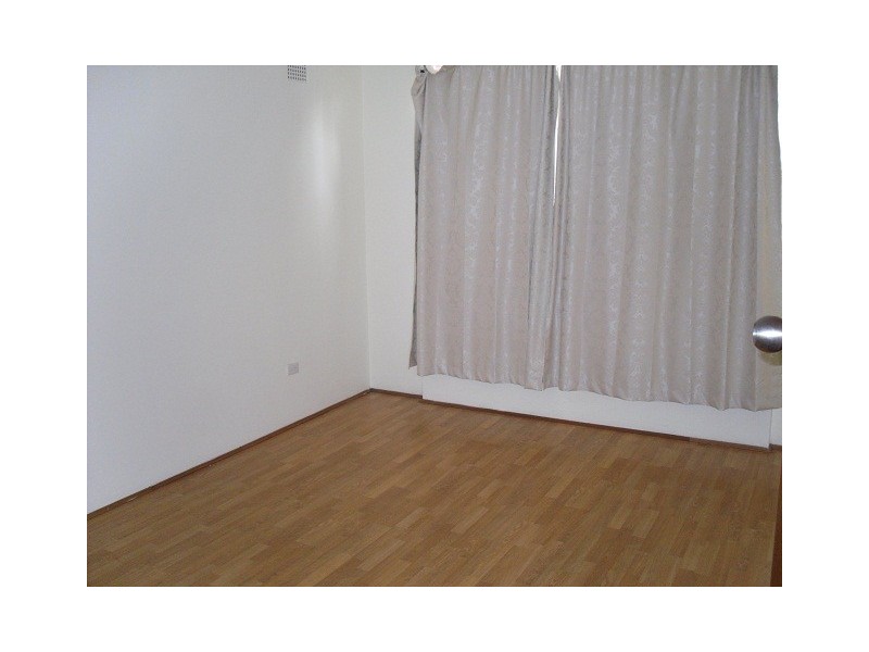 11/10 Orpinton Street, Ashfield NSW 2131