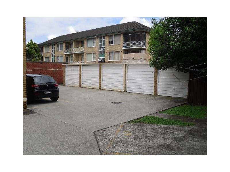 11/10 Orpinton Street, Ashfield NSW 2131
