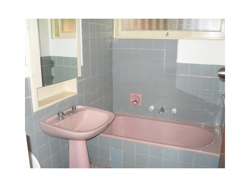 11/10 Orpinton Street, Ashfield NSW 2131