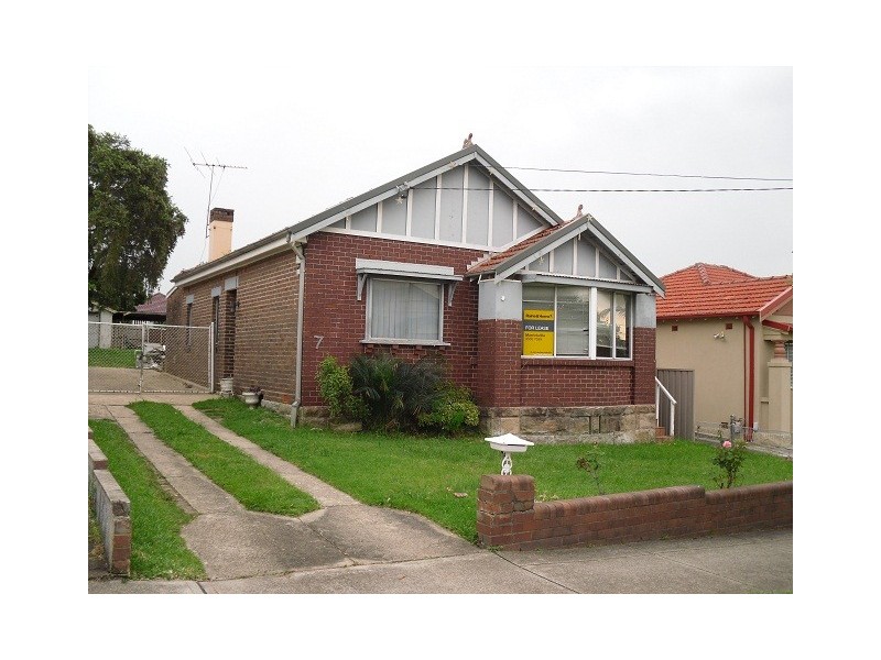 7 Main Street, Earlwood NSW 2206