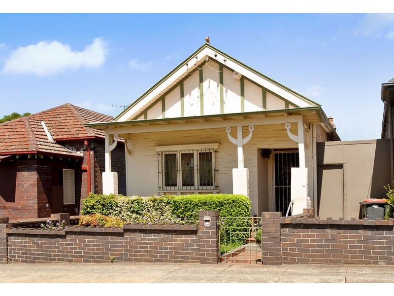 318 Unwins Bridge Road, Tempe NSW 2044