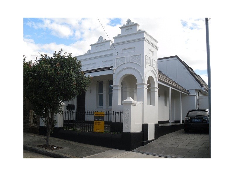 18 Sutherland Street, St Peters NSW 2044