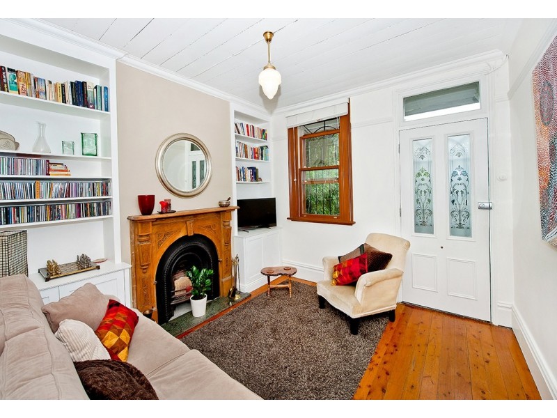 16 Philpott Street, Enmore NSW 2042
