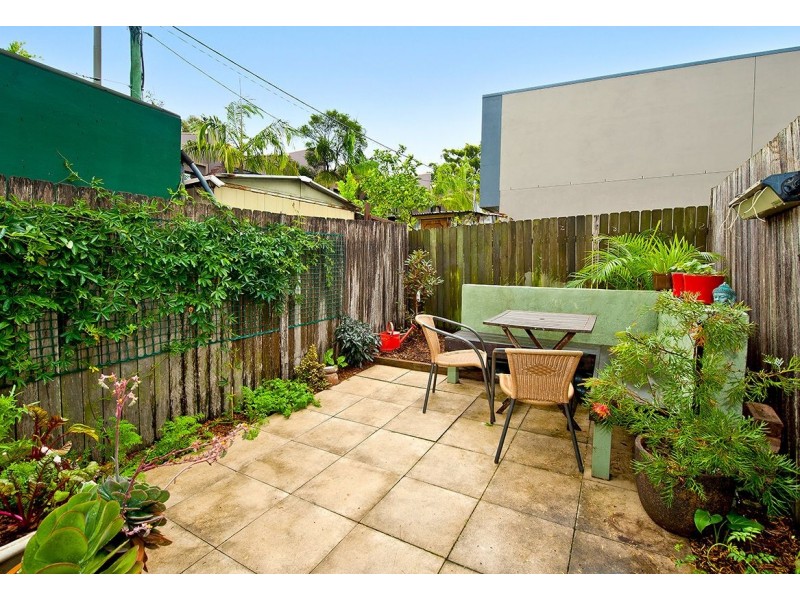 16 Philpott Street, Enmore NSW 2042