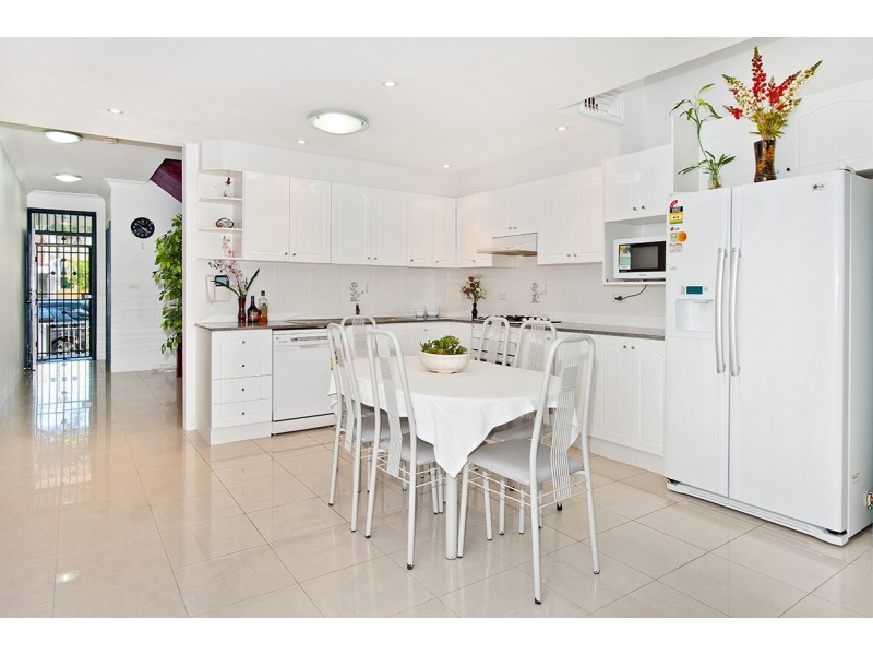 76A Terry Street, Tempe NSW 2044