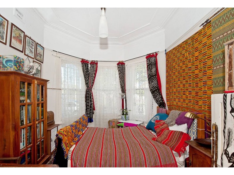 33 Warren Road, Marrickville NSW 2204