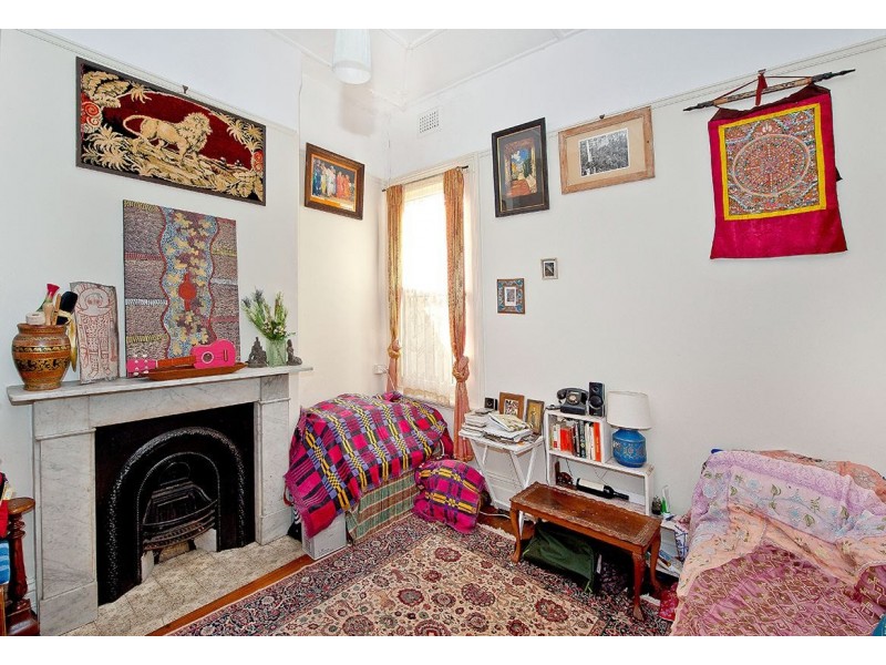 33 Warren Road, Marrickville NSW 2204