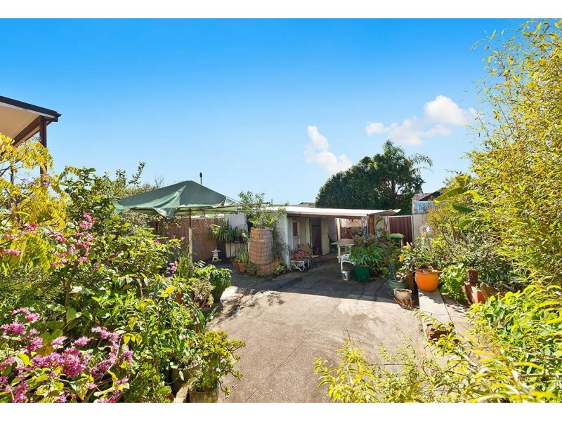 33 Warren Road, Marrickville NSW 2204