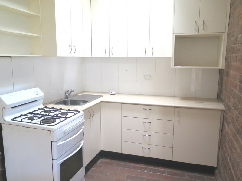 13 Gladstone Street, Marrickville NSW 2204