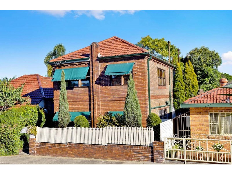 1/4 Middle Street, Marrickville NSW 2204