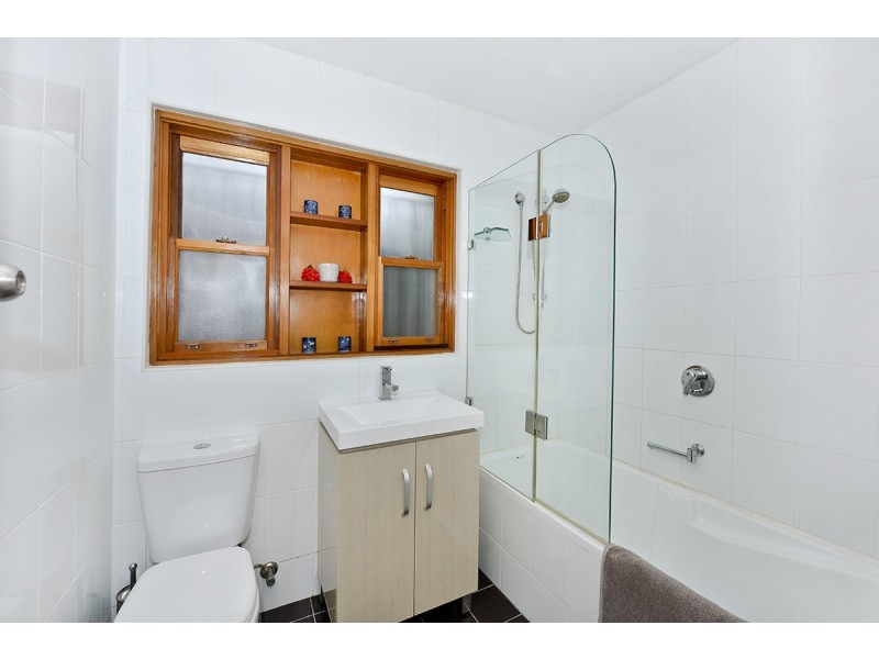 1/4 Middle Street, Marrickville NSW 2204