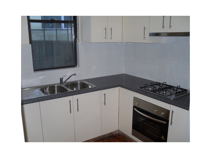6 Fernbank Street, Marrickville NSW 2204