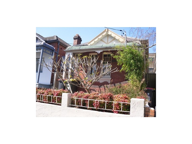 98 Unwins Bridge Road, St Peters NSW 2044