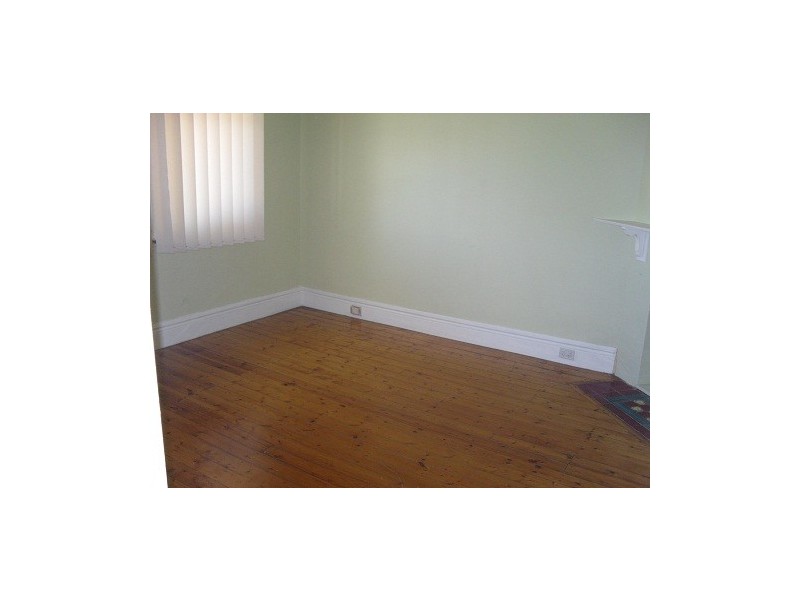98 Unwins Bridge Road, St Peters NSW 2044
