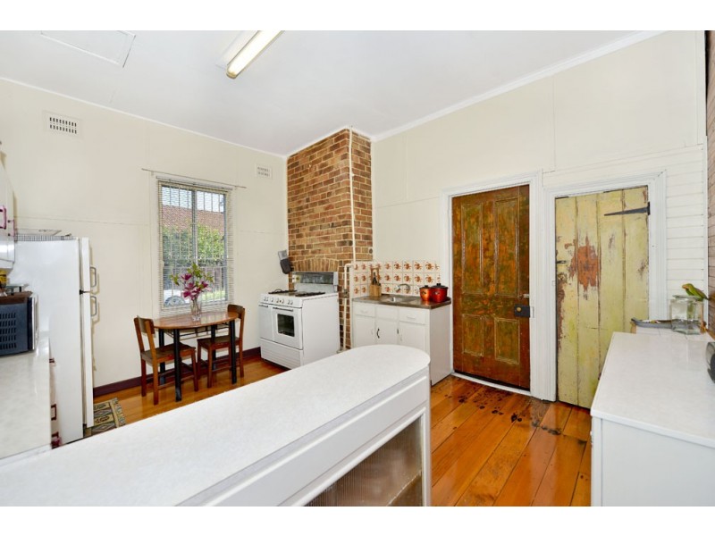 39 Cook Street, Tempe NSW 2044