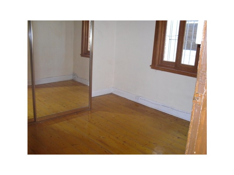 8 Belgrave Street, Petersham NSW 2049