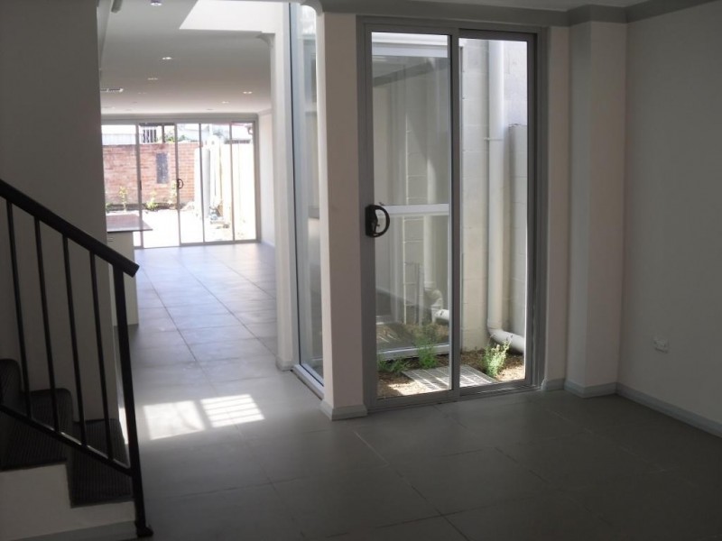 25 Fotheringham Lane, Marrickville NSW 2204