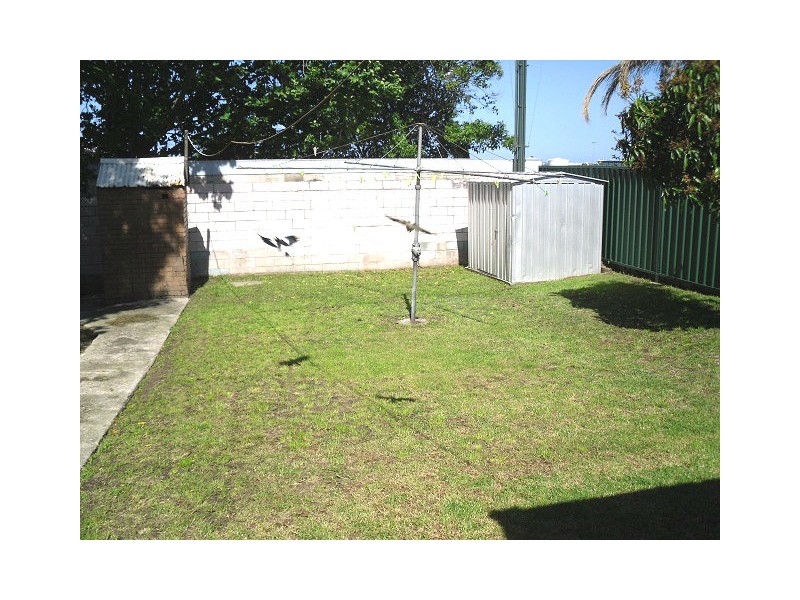 12 Quarry Street, Tempe NSW 2044