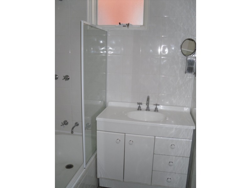 3/165 Livingstone Road, Marrickville NSW 2204