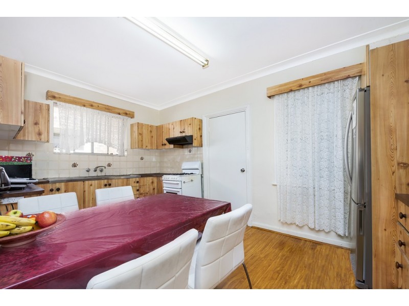 33 Moncur St, Marrickville NSW 2204