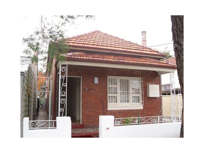 25 Day Street, Marrickville NSW 2204