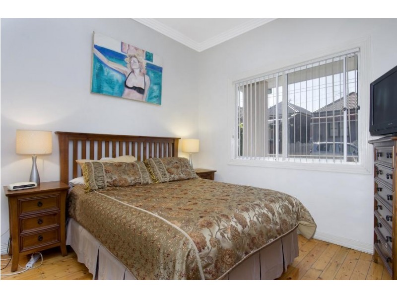 56 Fanning Street, Tempe NSW 2044