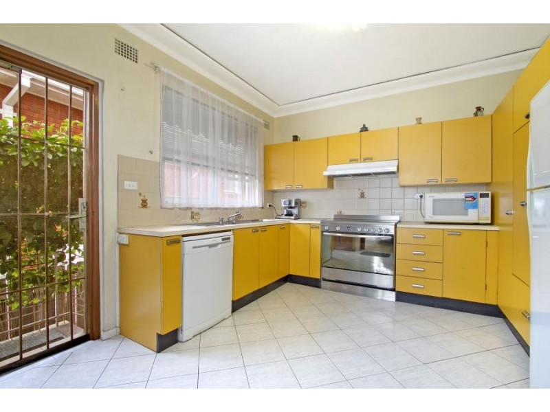 14 Waygrove Avenue, Earlwood NSW 2206