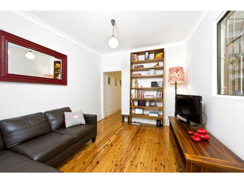 121 Petersham Road, Marrickville NSW 2204