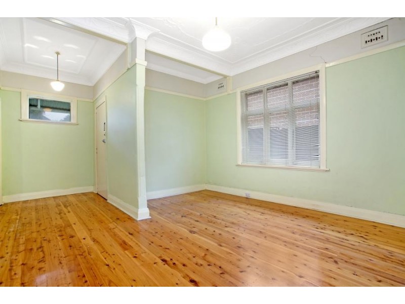 4 Surrey Street, Marrickville NSW 2204