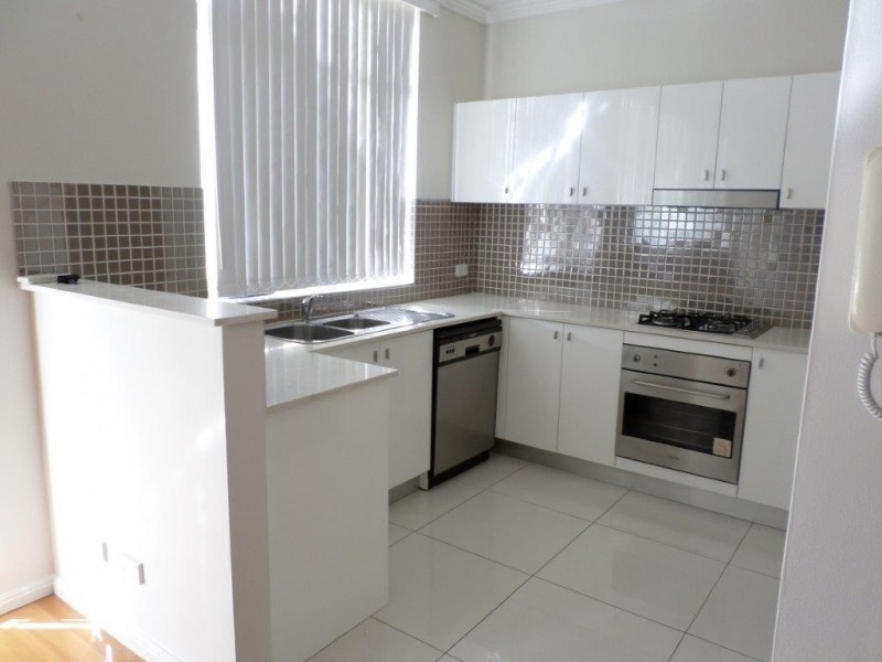 4/384 Illawarra Road, Marrickville NSW 2204