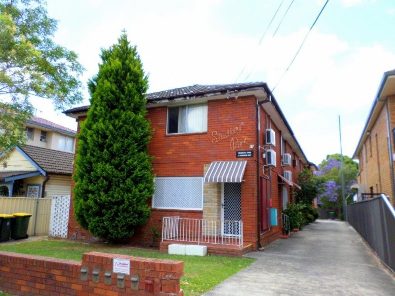 3/64 Taylor Street, Lakemba NSW 2195