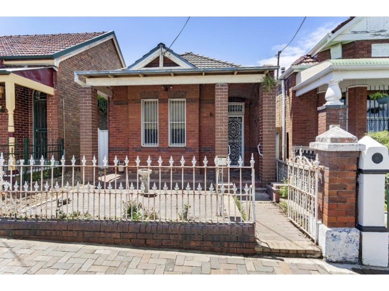 15 Llewellyn St, Marrickville NSW 2204