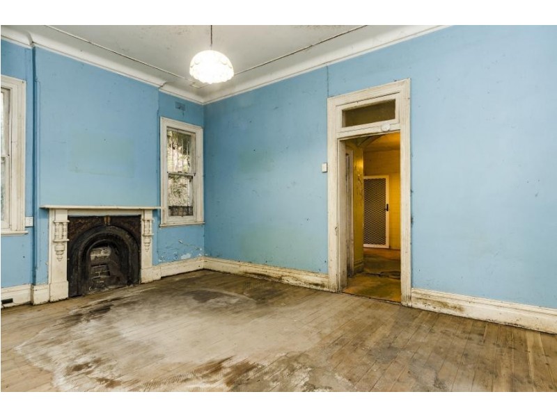 15 Llewellyn St, Marrickville NSW 2204