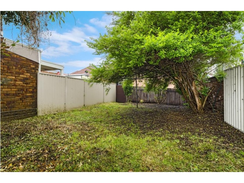 15 Llewellyn St, Marrickville NSW 2204