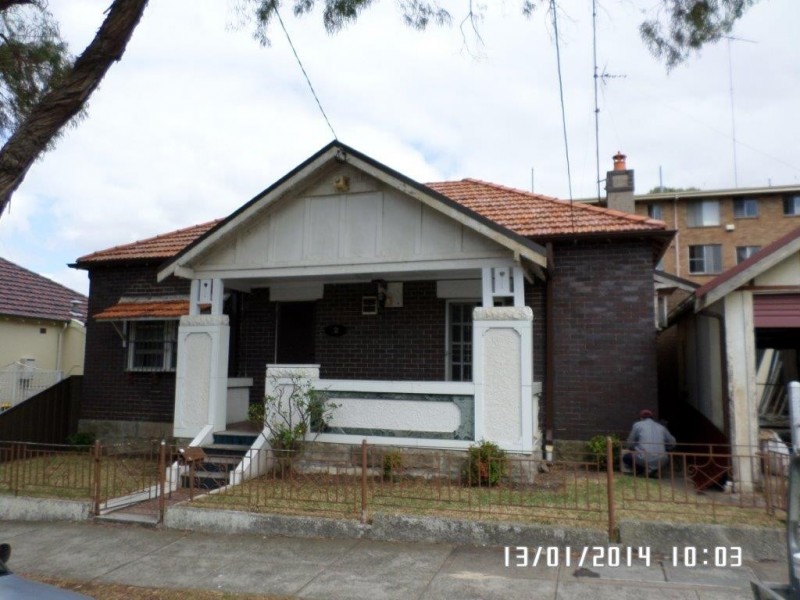 2 Dibble Avenue, Marrickville NSW 2204