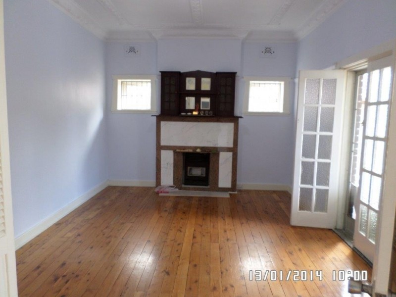 2 Dibble Avenue, Marrickville NSW 2204