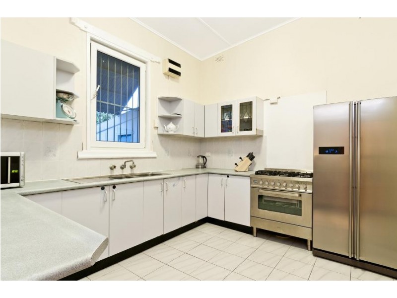 18 North Street, Marrickville NSW 2204