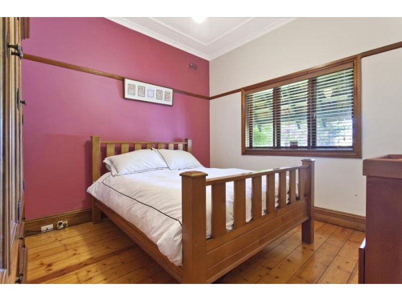 27 Onslow Street, Canterbury NSW 2193