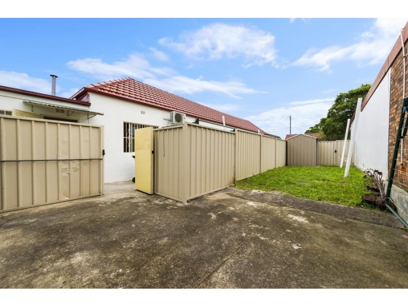 4 Cavey St, Marrickville NSW 2204