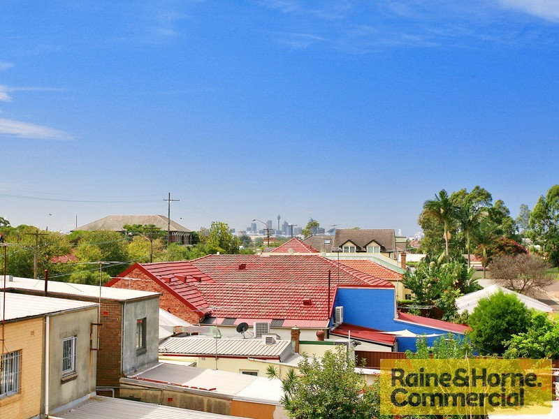 262 Unwins Bridge Road, Sydenham NSW 2044