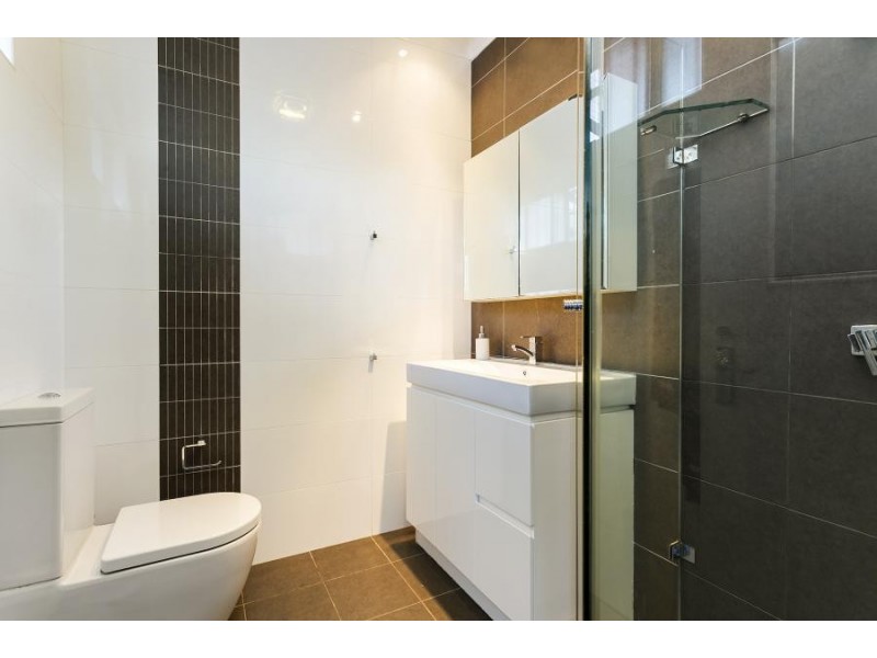 18 Gordon St, Marrickville NSW 2204