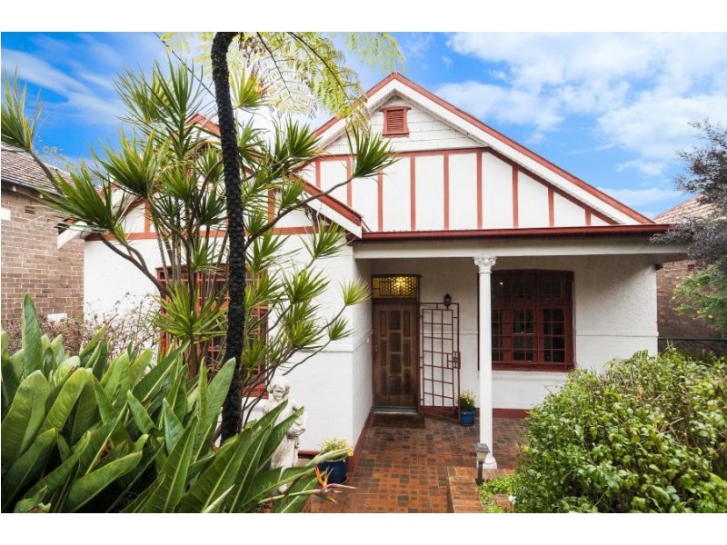 2a Queen Street, Marrickville NSW 2204