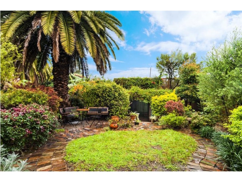 2a Queen Street, Marrickville NSW 2204