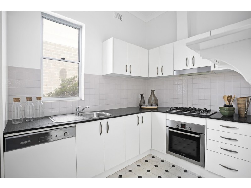 115 Warren Road, Marrickville NSW 2204