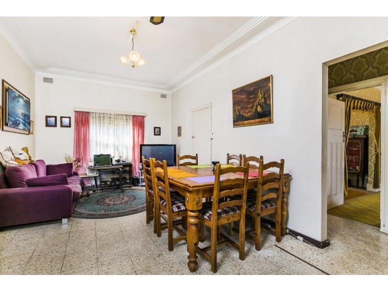 87 Campsie Street, Campsie NSW 2194