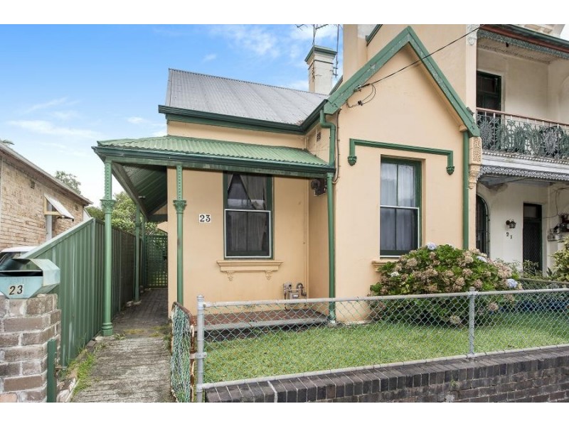 23 Woodland St, Marrickville NSW 2204