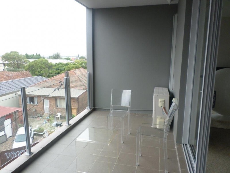 12/88 Pertersham Road, Marrickville NSW 2204