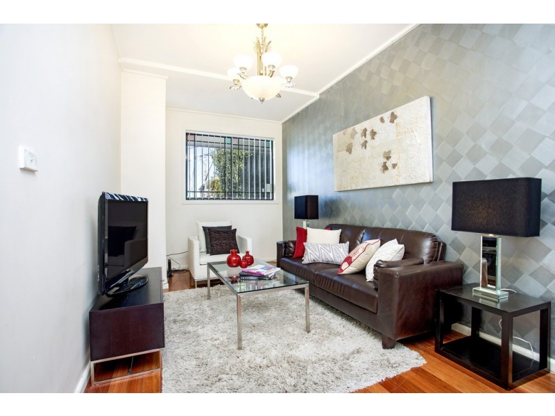 17 Bayview Avenue, Earlwood NSW 2206