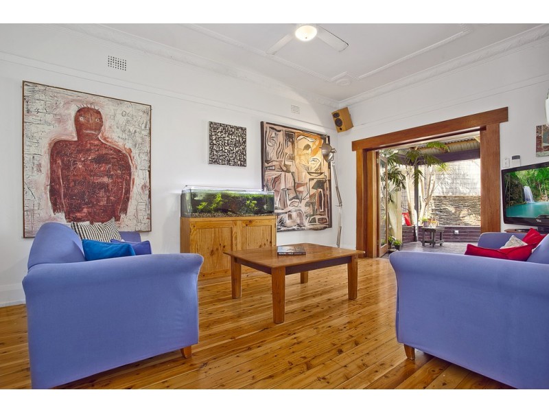 1 Riverside Crescent, Marrickville NSW 2204